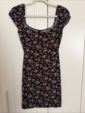 Windsor Classic Black Floral Stretch Dress - Pink Rose Print